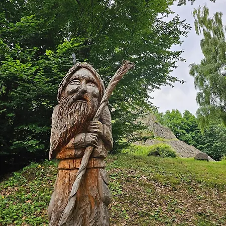 Apartment Neu Ganze Boxspringbett&gartenzugang